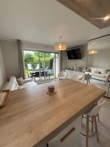 "Magnifique 2 Pieces " 150M Plages Et 500M Centre De Cabourg Zewnętrze zdjęcie