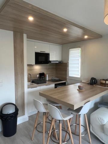 "Magnifique 2 Pieces " 150M Plages Et 500M Centre De Cabourg Zewnętrze zdjęcie